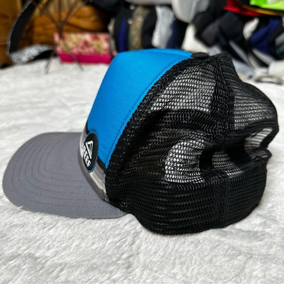 Reef Twill Foam Front Striped Snapback Mesh Trucker Cap Mission Blue Adult OS - Picture 5 of 10